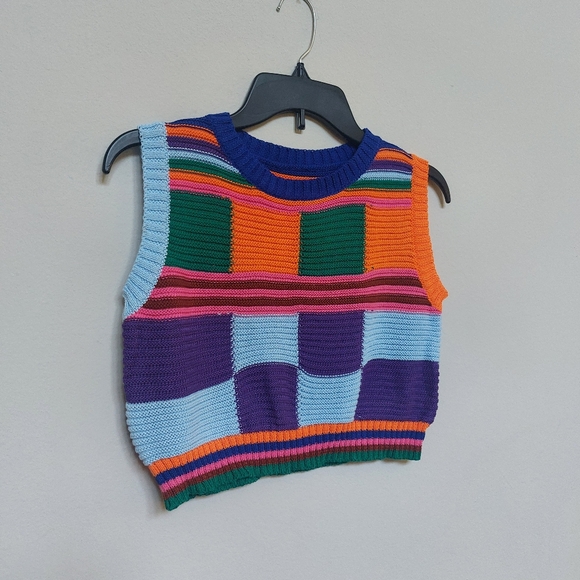 NWNT Women's Multicolor Knit Top Size Small. - Picture 3 of 9